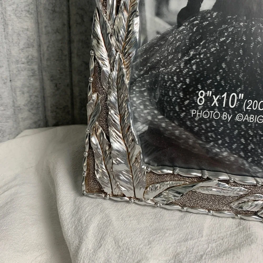 Vintage Style Silver Tone Floral 8x10 Picture Frame Ornate Leaf Lily Design